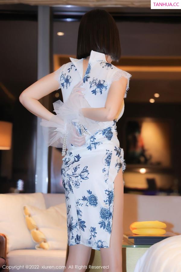 闫雪松 松果儿 [XiuRen]高清写真图 2022.05.04 No.4955 果儿Victoria第51张图片